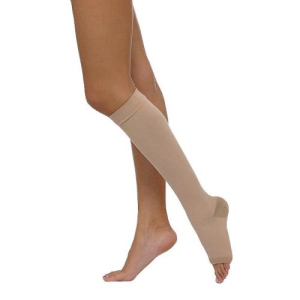 Центр компресс чулок компрессионный кругловязанный до колена 2кл р 3 /арт чккв-цк/ крем